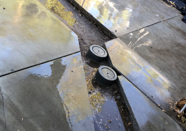You are currently viewing How to Fix a Water Leak in a Concrete Foundation