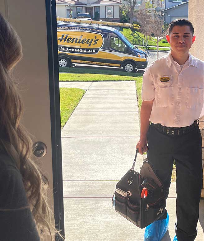 Henley's Plumbing & Air technician in San Bernardino, CA